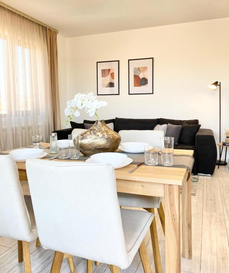 סטרה זגורה Central Apartment For 4 Guests Next To State Opera מראה חיצוני תמונה